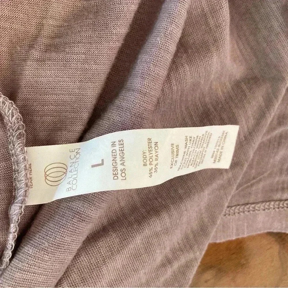 Balance Collection Women's Size Large Dusty Purple Tank with Back Detail - Picture 5 of 5